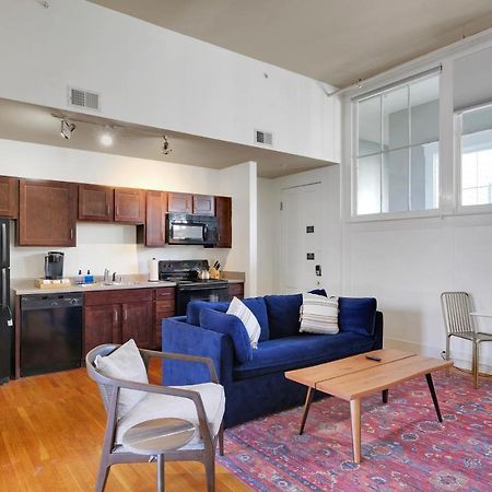 Apartment With King Bed In Downtown לואיוויל מראה חיצוני תמונה
