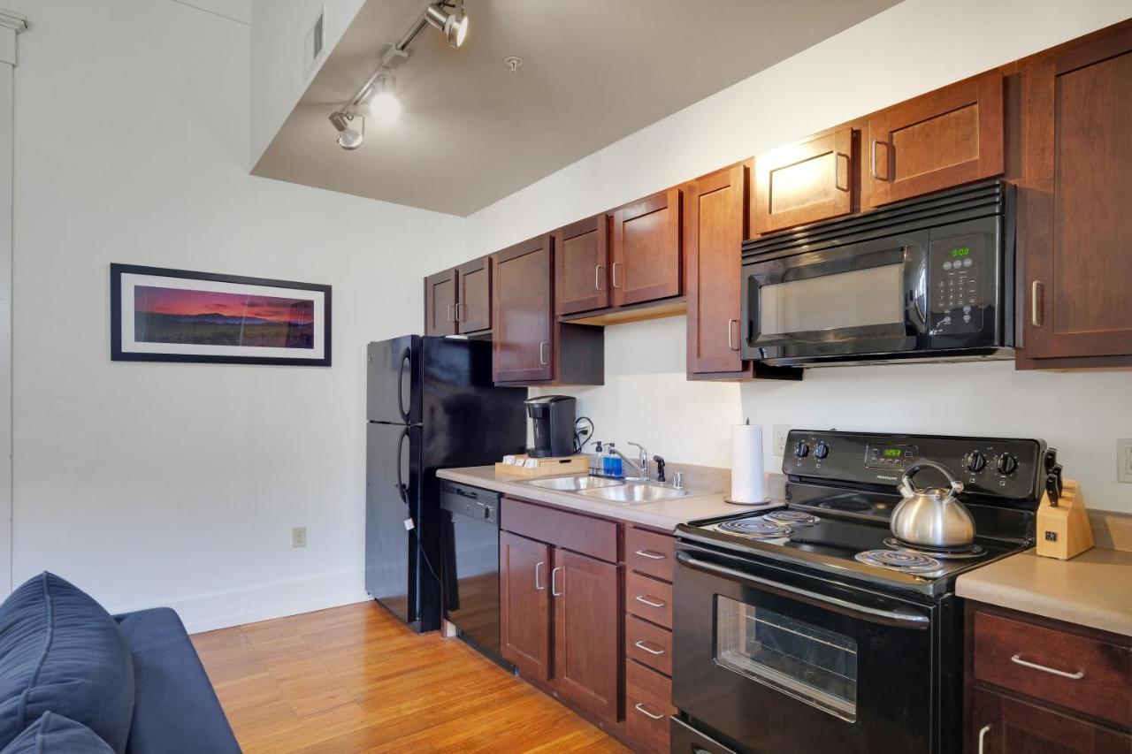 Apartment With King Bed In Downtown לואיוויל מראה חיצוני תמונה