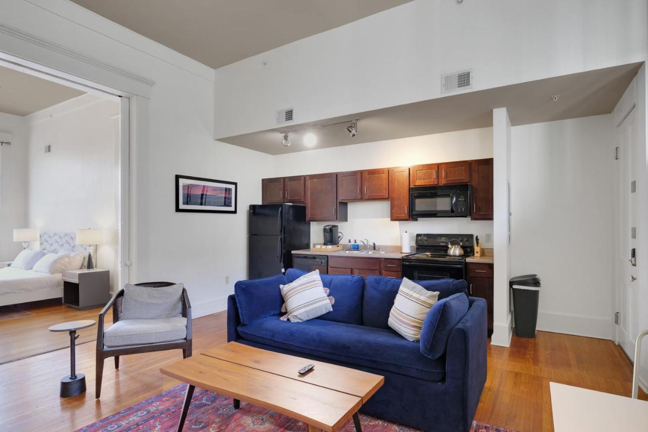 Apartment With King Bed In Downtown לואיוויל מראה חיצוני תמונה