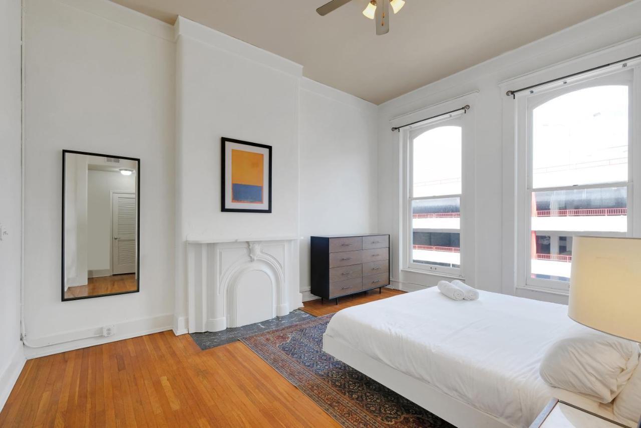 Apartment With King Bed In Downtown לואיוויל מראה חיצוני תמונה