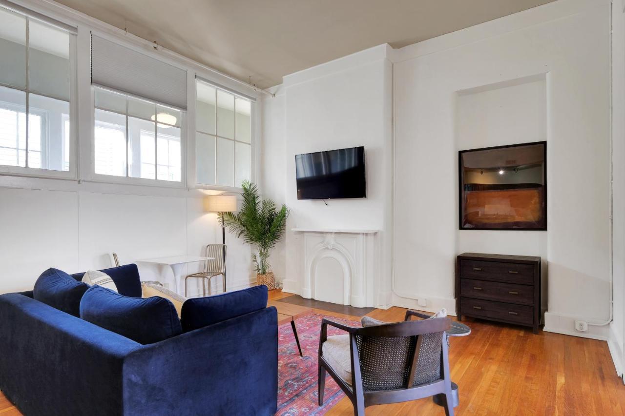 Apartment With King Bed In Downtown לואיוויל מראה חיצוני תמונה